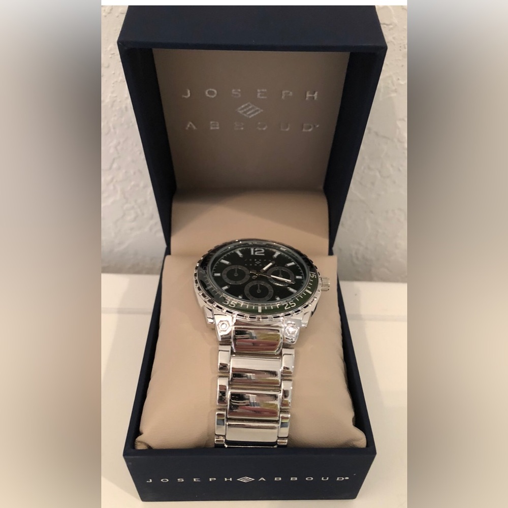 New Men’s Watch By Joseph Abboud